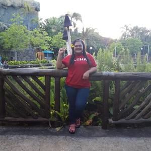 Meet your Posher, Sela lolohea